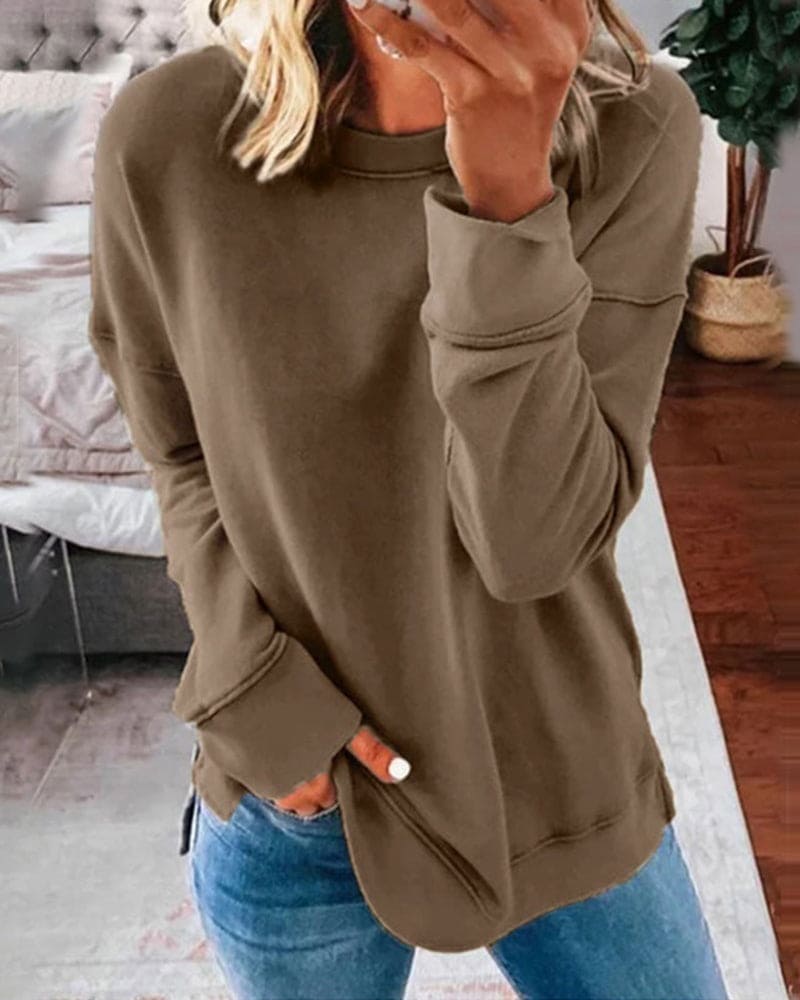 Elizabeth | Effortless Style with Solid Color Sweater