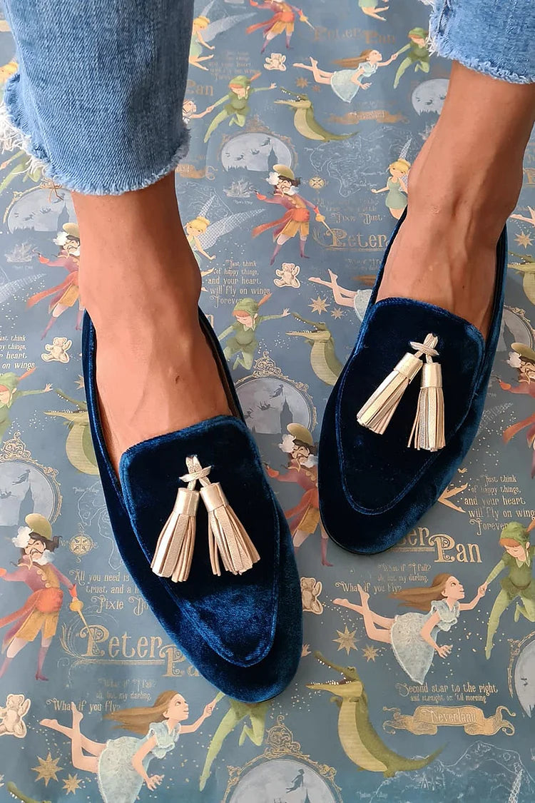 MIDNIGHT ELEGANCE LOAFERS | CHAMPAGNE TASSELS