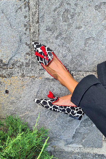 ANIMAL PRINT LOAFER | RED FRINGES