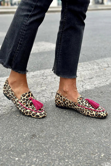ANIMAL PRINT LOAFER | FUCHSIA FRINGES