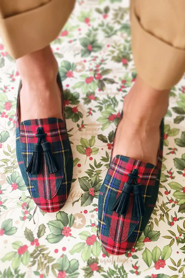 Fletcher | Scottish Chic Loafer with Fringes