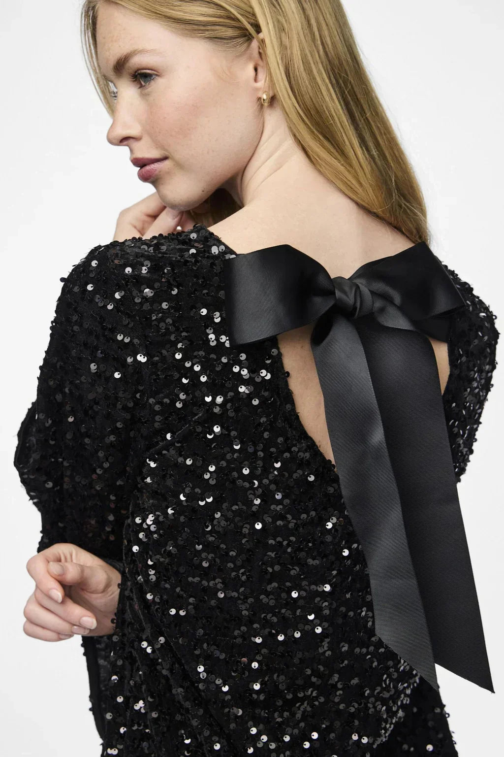 Lila | Chic Sparkle Dress with Bow