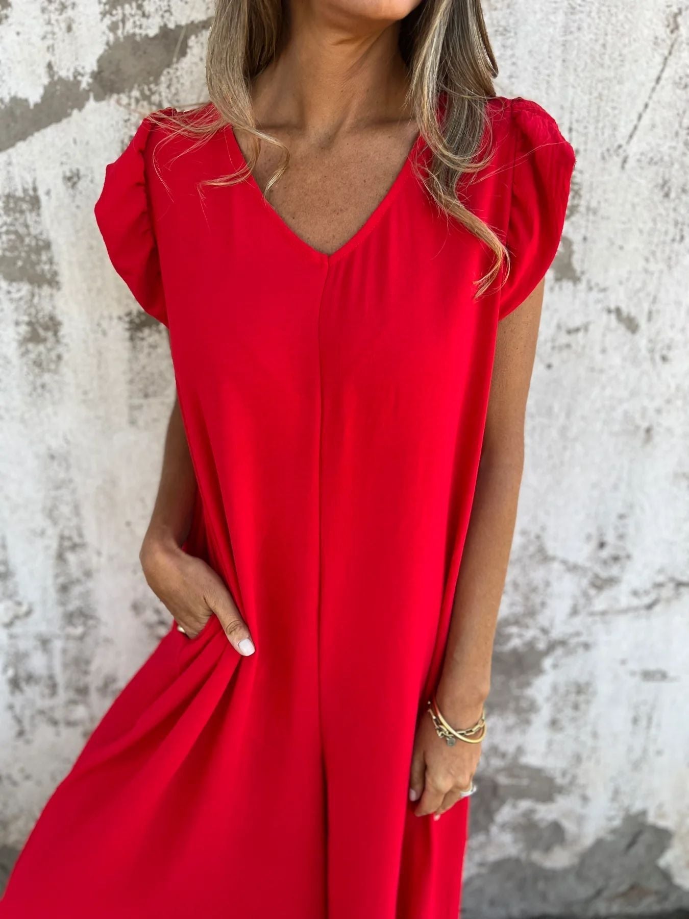 Linda | Leopard Print V-Neck Jumpsuit With Front Pockets