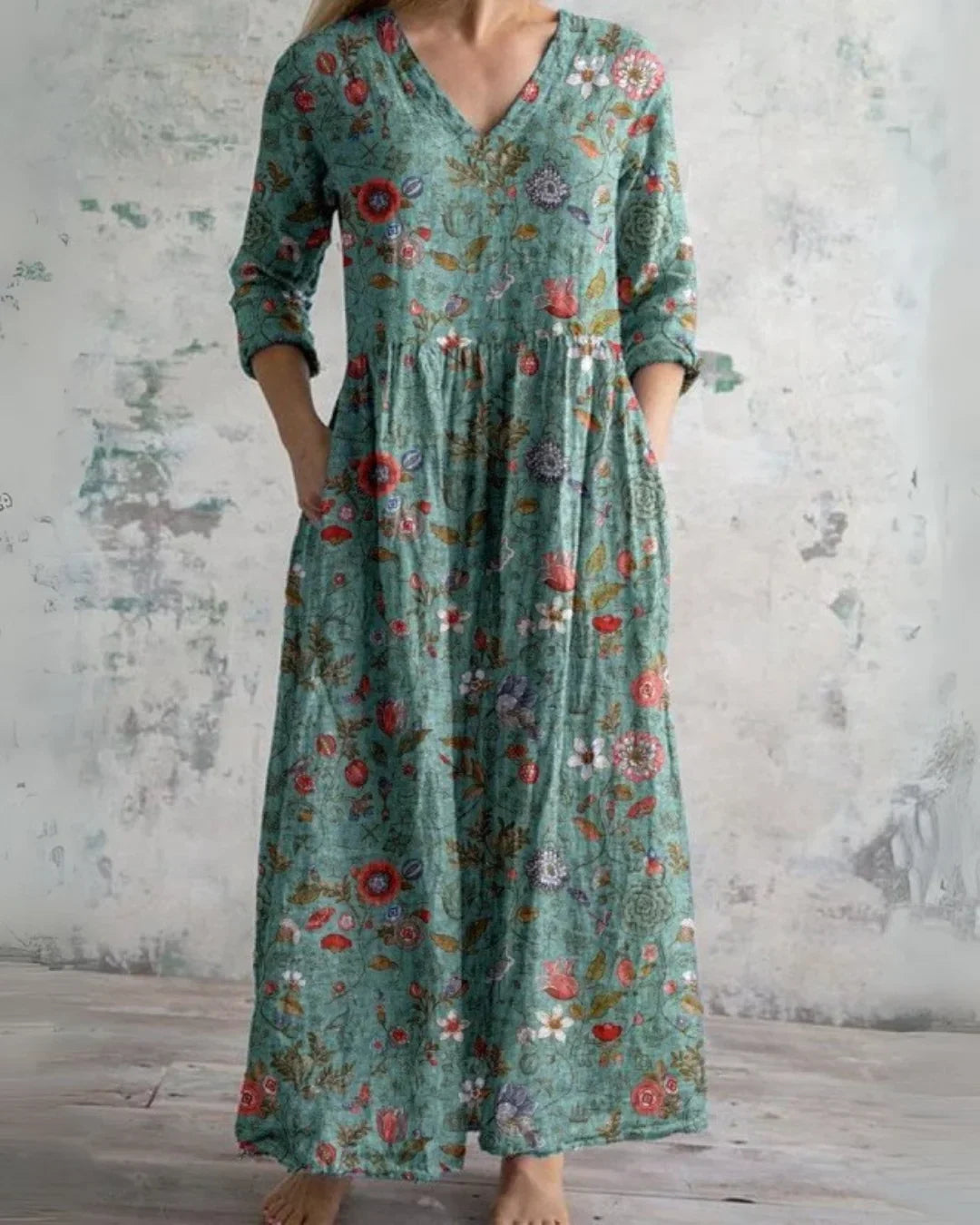 Elowen | Vintage Floral Maxi Dress