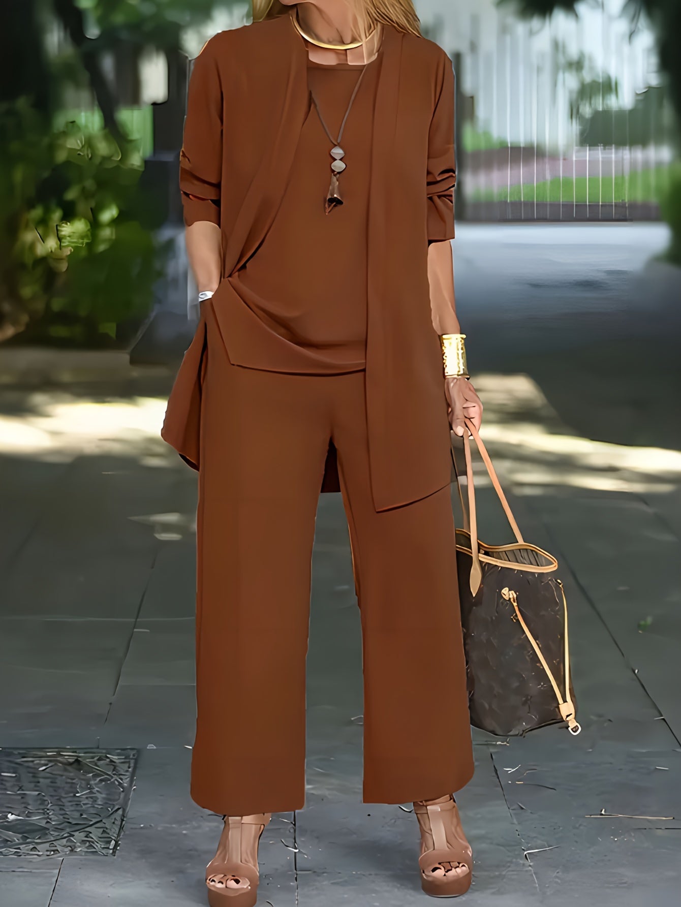 Layla | Trendy Chic Three-Piece Ensemble