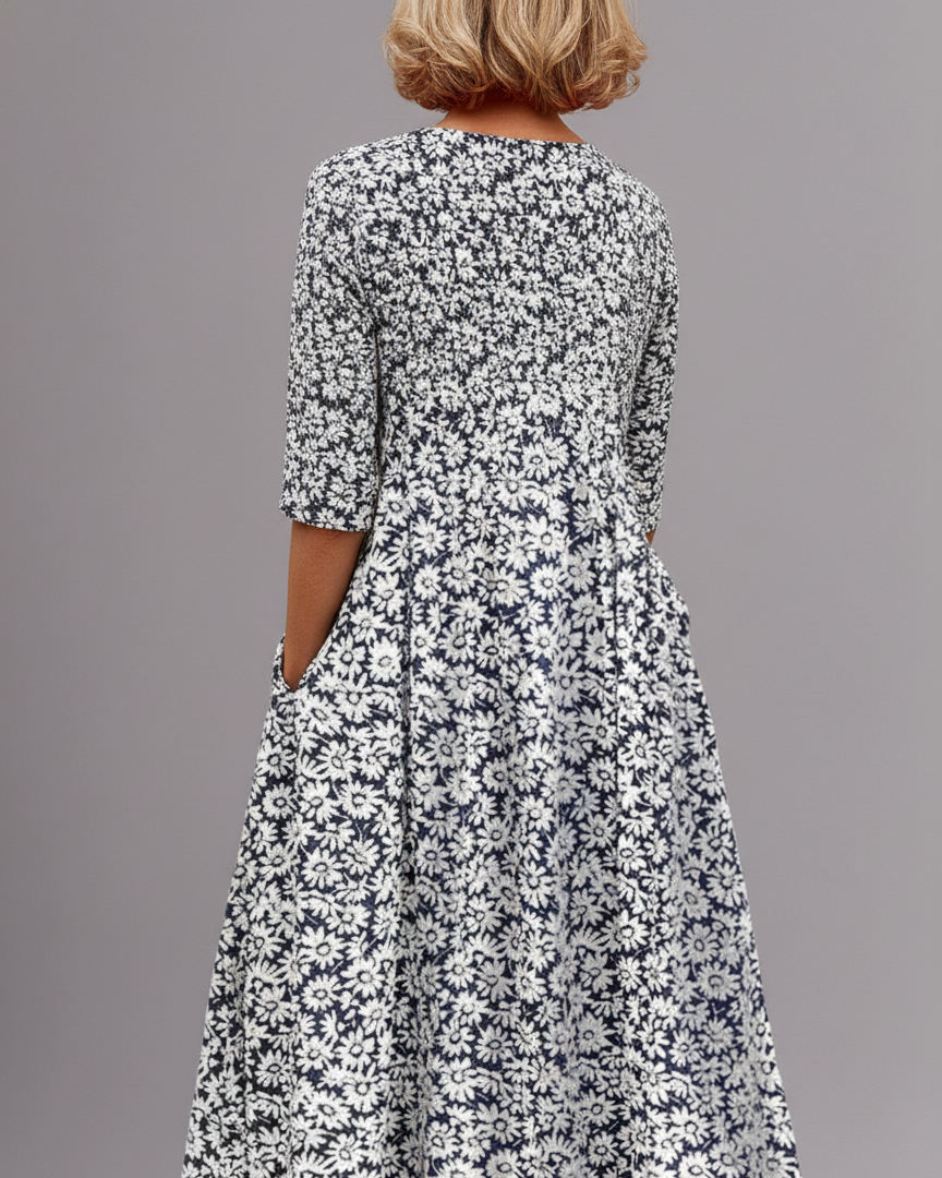 Violethia | Elegant Midi Dress