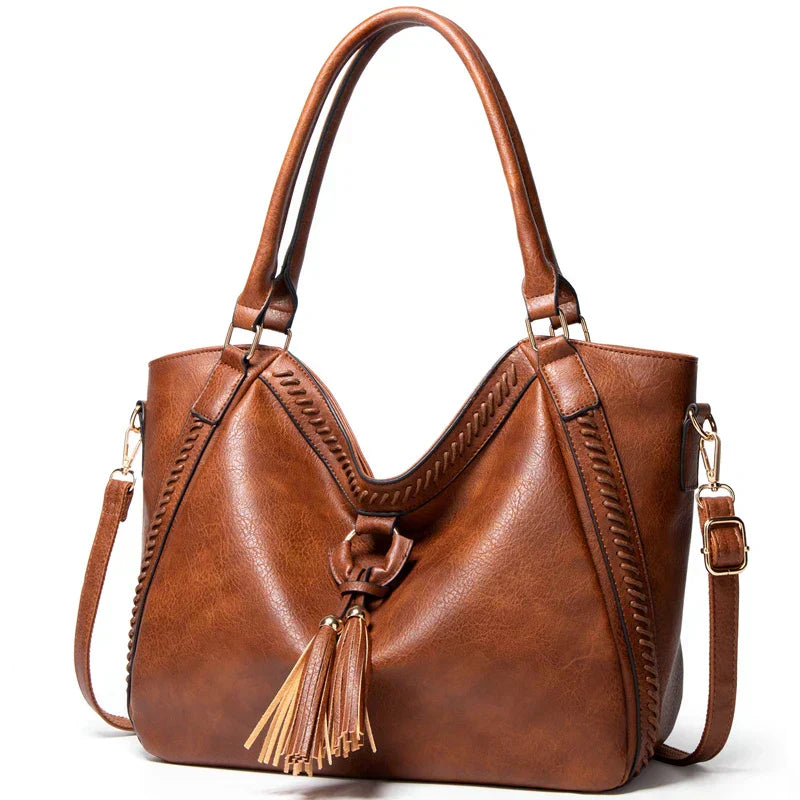 Avery Timeless Charm | Vintage Shoulder Bag