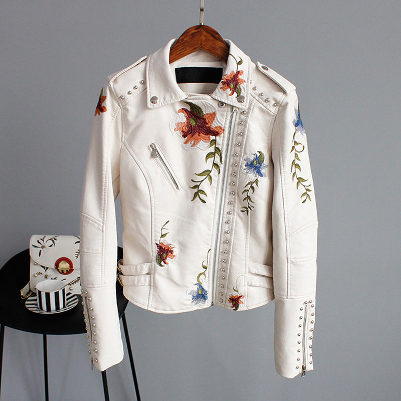 Sophia | Chic Floral Jacket with Artisan Touches