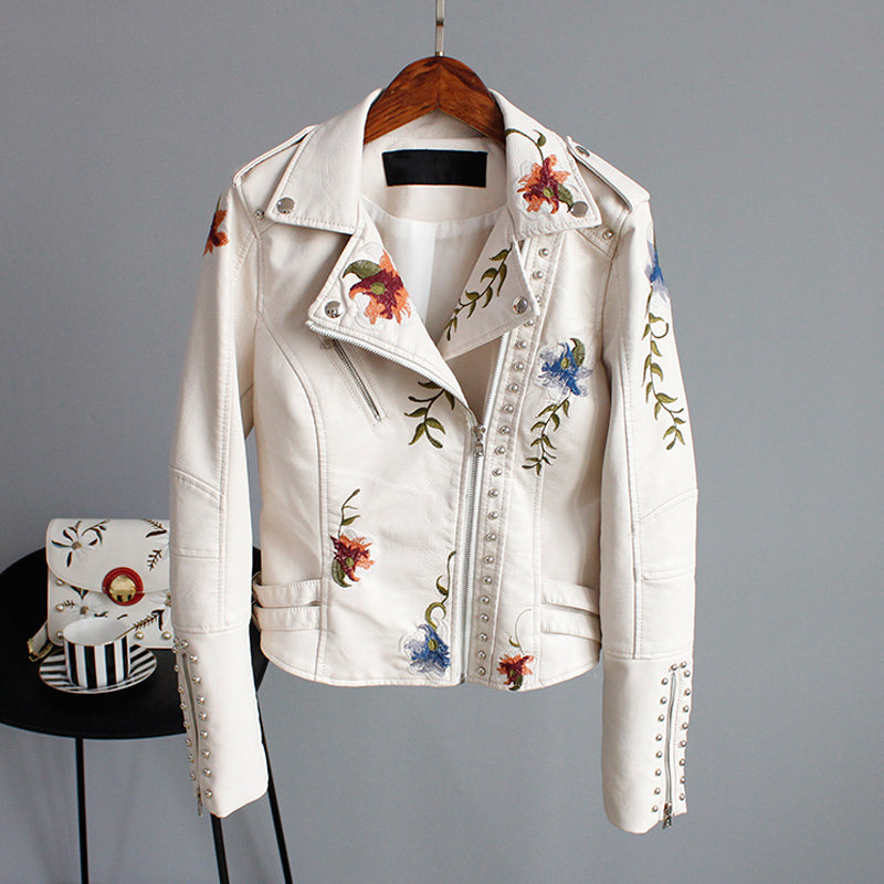 Sophia | Chic Floral Jacket with Artisan Touches