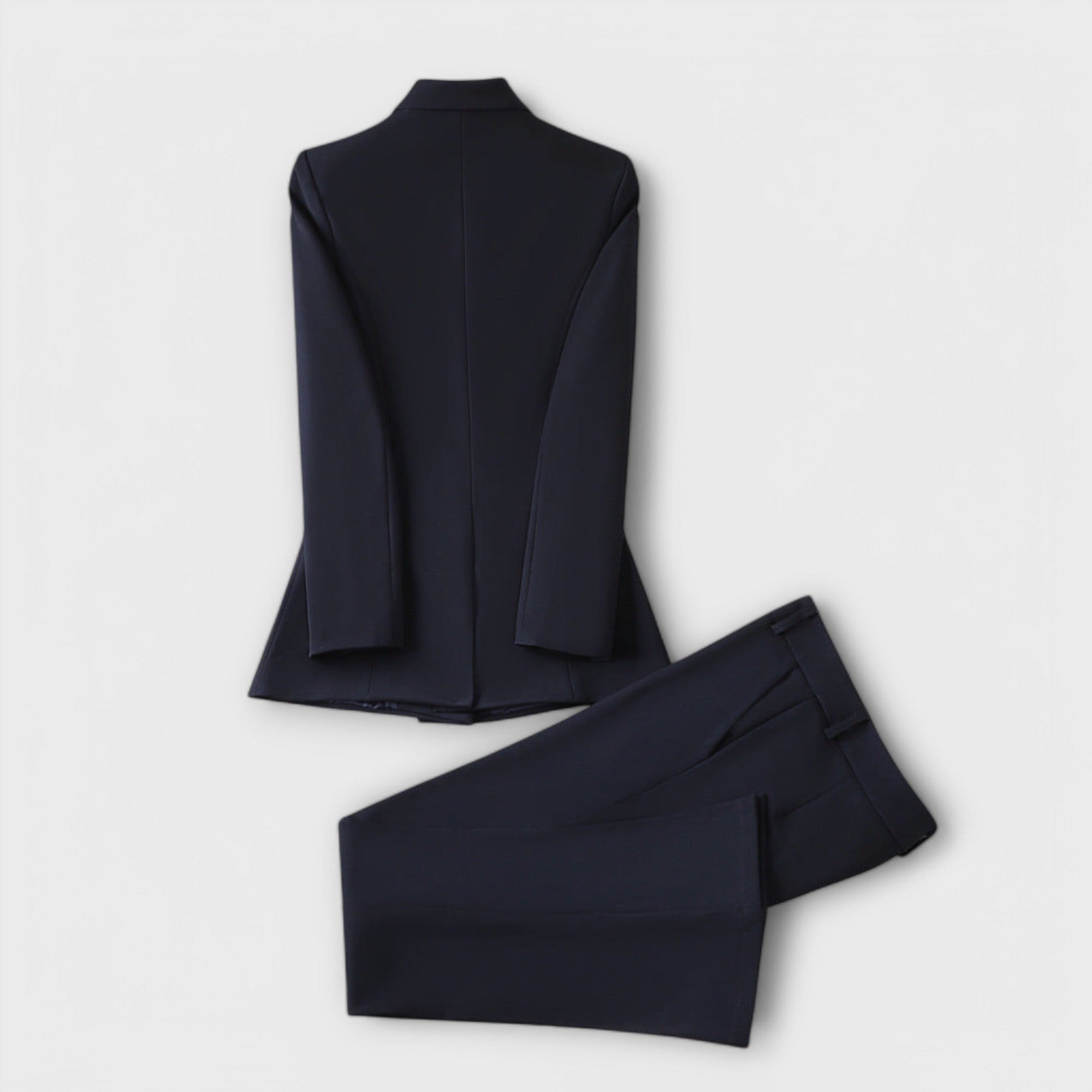 Emma | The Power Set That Smooths & Elongates