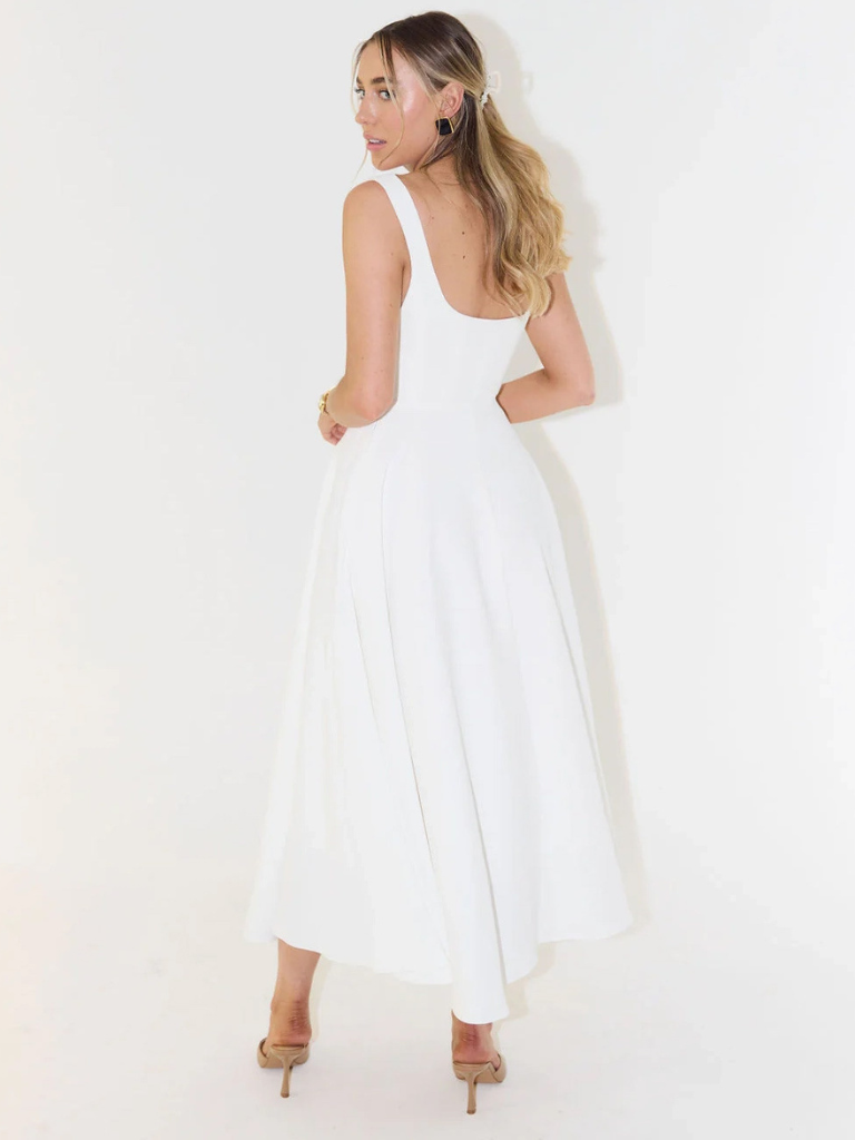 Trinity | Elegant Solid Sleeveless A-Line Midi Dress