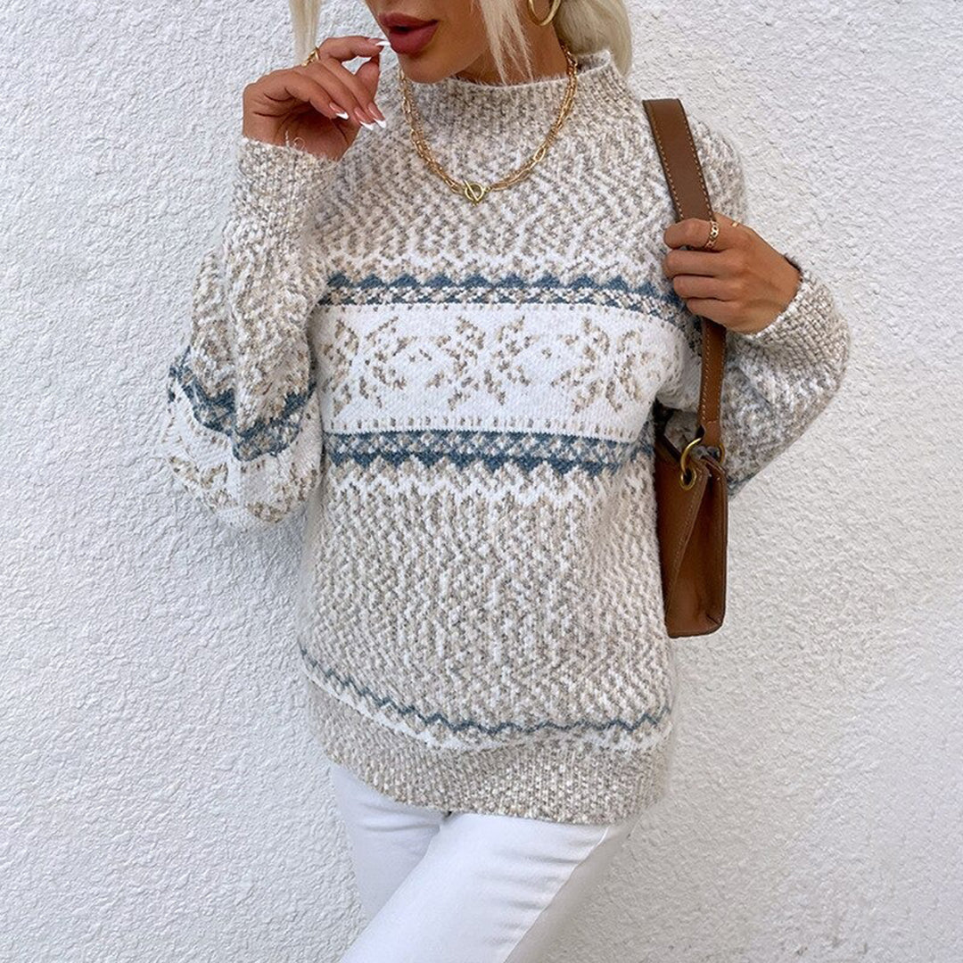 Sienna | Cozy Women's Snowflake Knitted Pullover