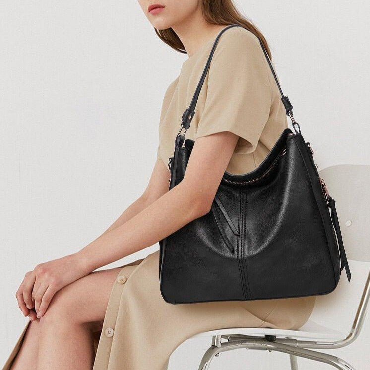 Brooklyn | Elegant Tote | Spacious Shoulder Bag