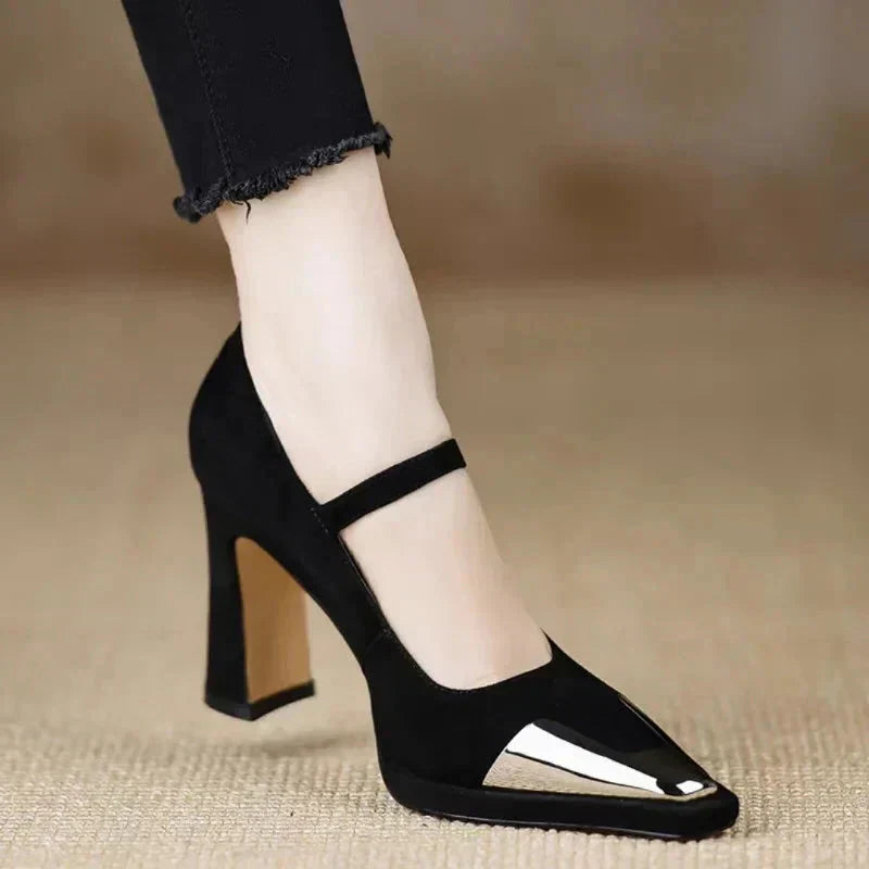 Mora | Elegant Pumps
