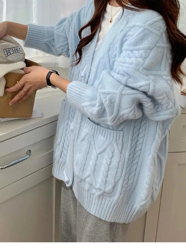 Elira | Cozy V-Neck Button Cardigan