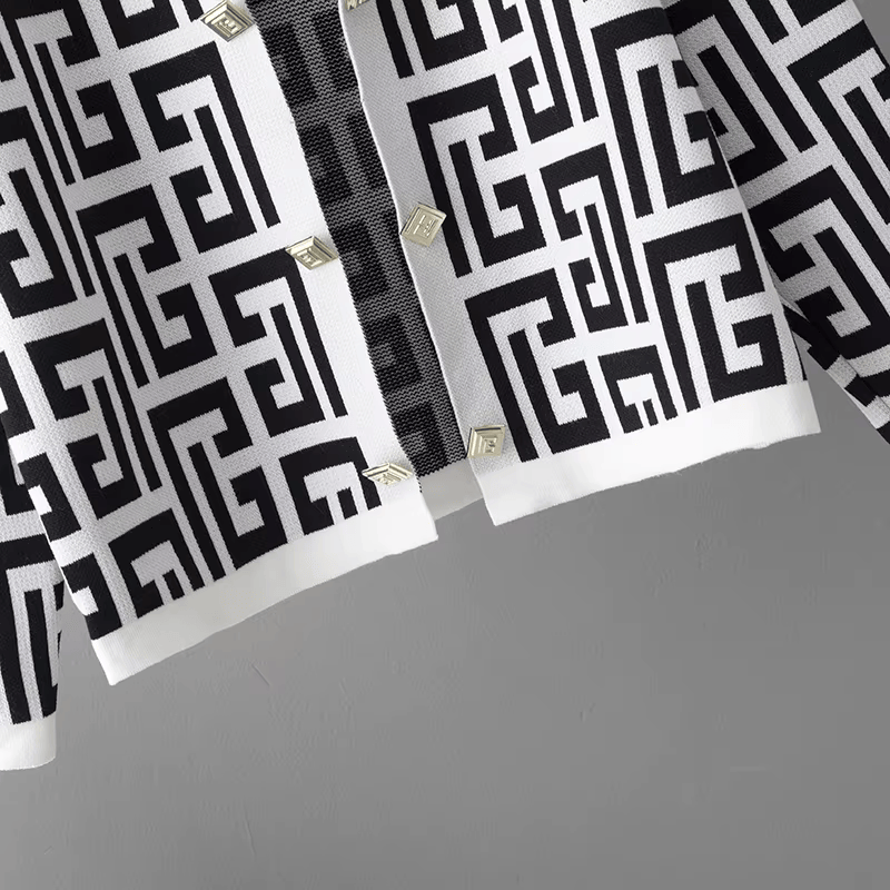 Avery | Chic Retro Maze Plaid O-Collar 3-Piece Suit