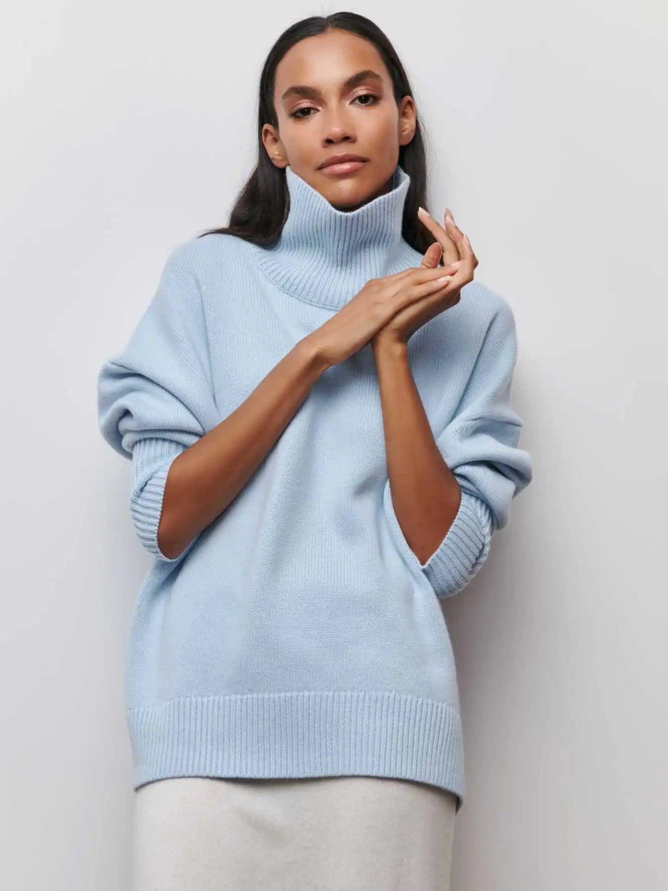 Eden | Elegant Oversized Turtleneck Knit Sweater