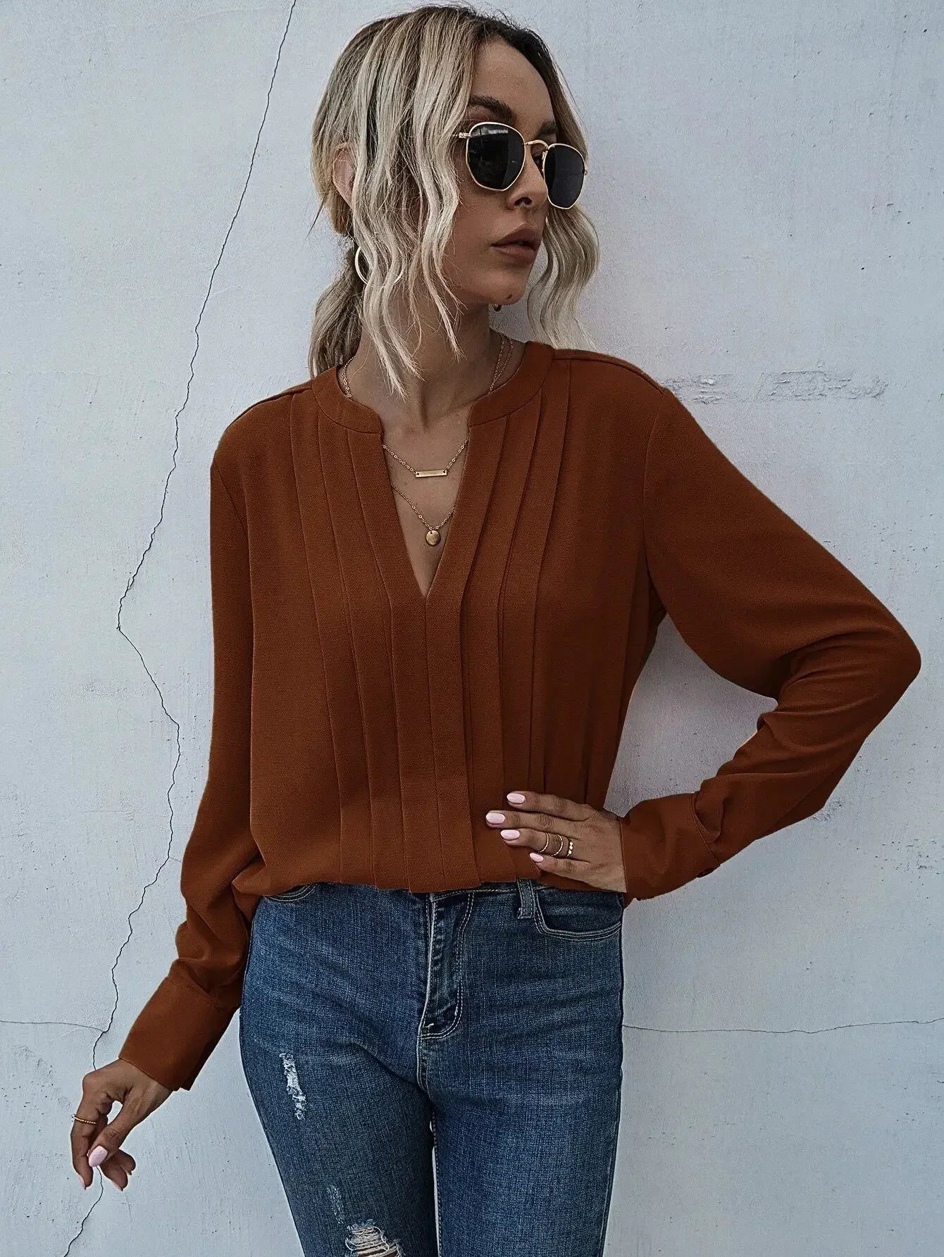 Aria | Chic Pleated Top