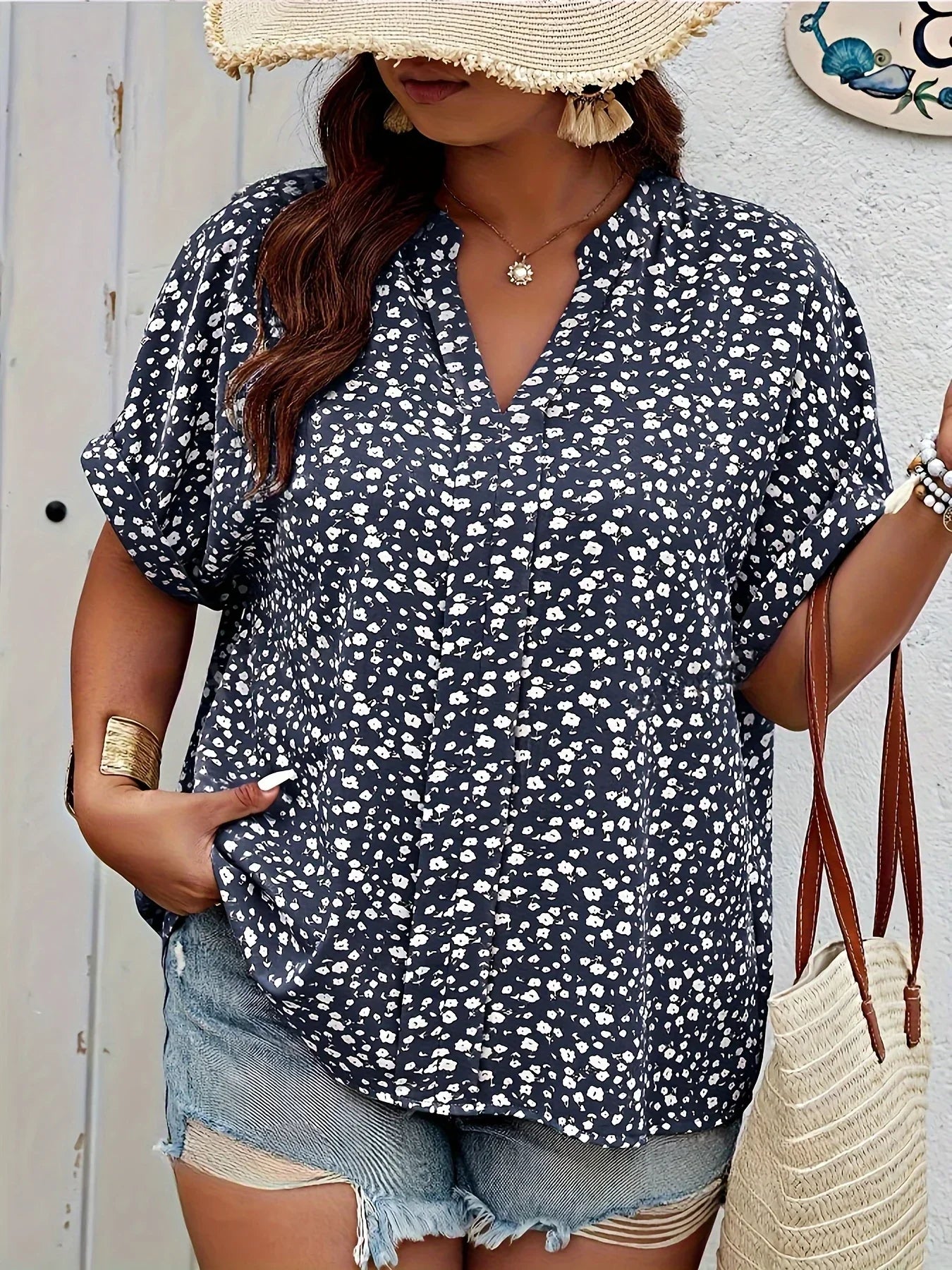 Lina | V-Neck Summer Blouse