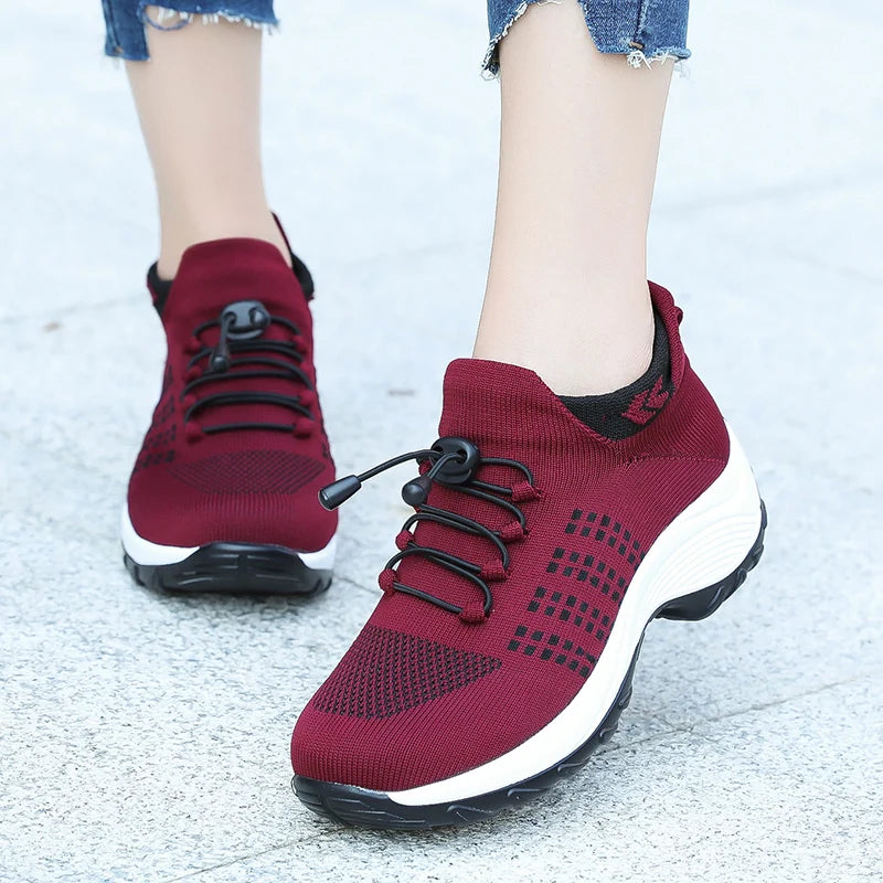 Vrouwen Wandelschoenen Mode Vlieg Weven Sok Sneakers Ademen Comfort Verpleging Schoenen Casual Platform Loafers Antislip