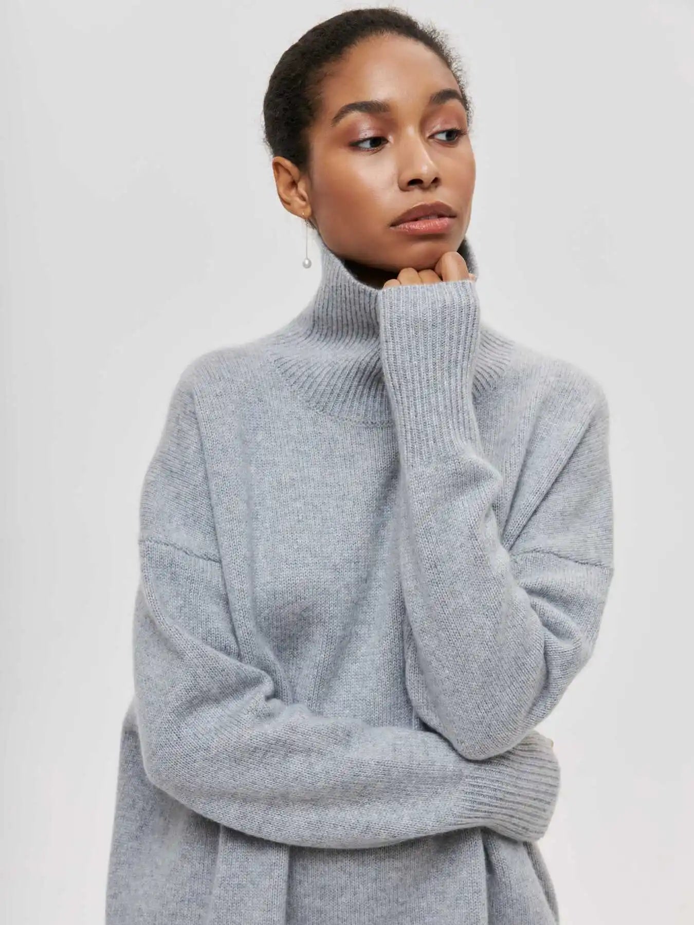 Eden | Elegant Oversized Turtleneck Knit Sweater