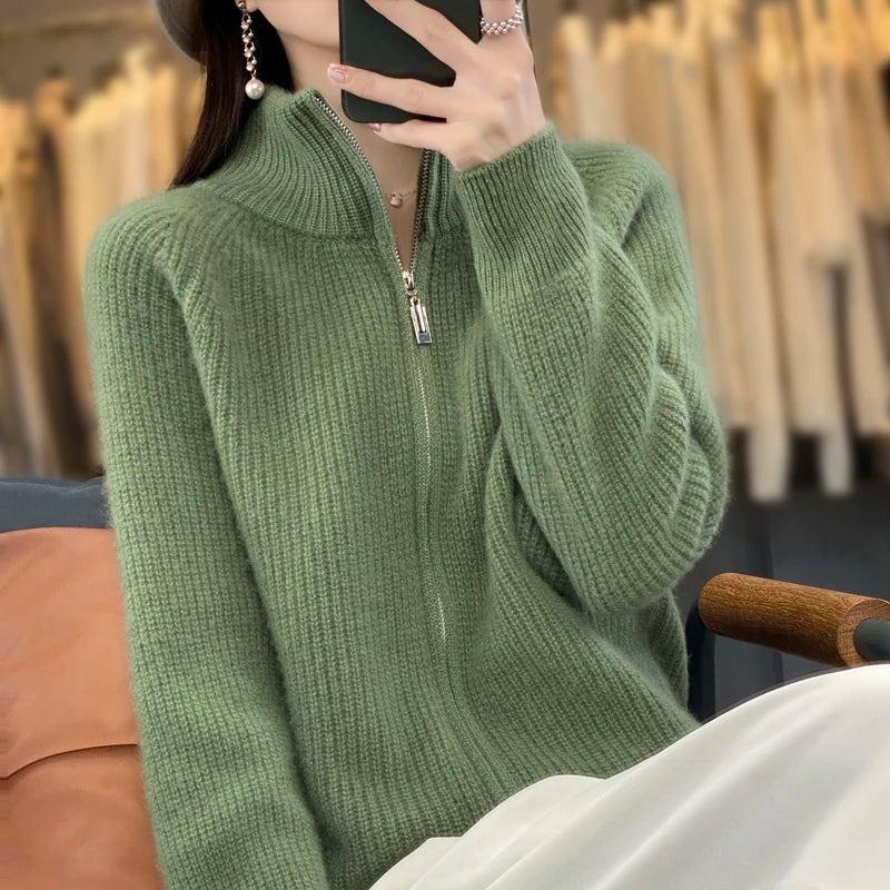 Woolora | Women’s Merino Wool Semi-Turtleneck Sweater