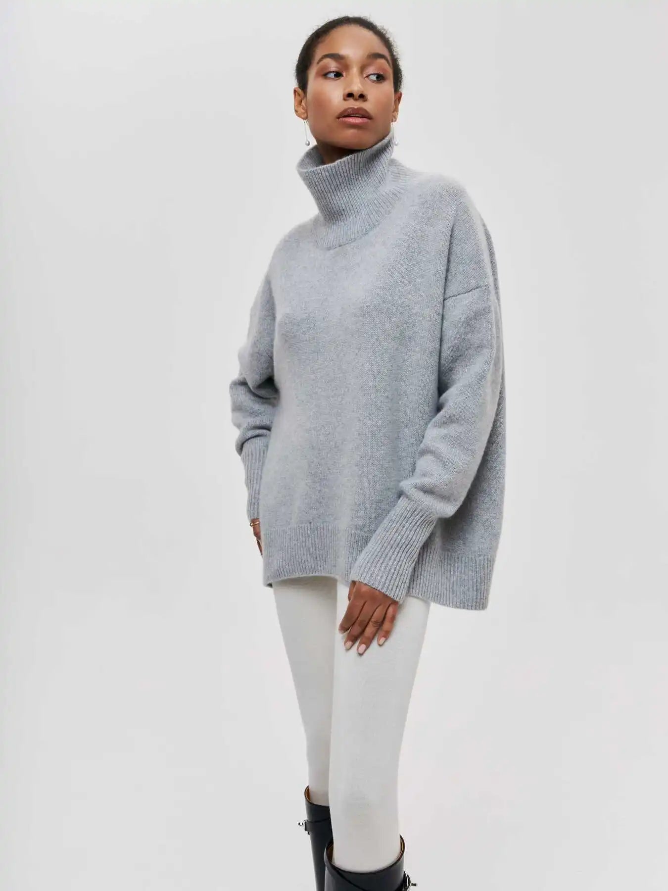 Eden | Elegant Oversized Turtleneck Knit Sweater