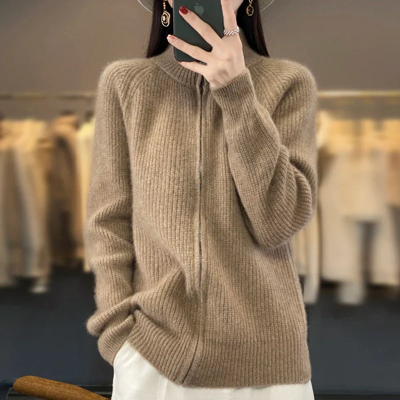 Woolora | Women’s Merino Wool Semi-Turtleneck Sweater