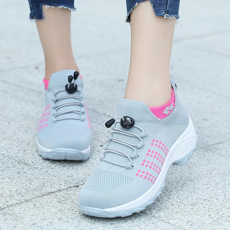 Vrouwen Wandelschoenen Mode Vlieg Weven Sok Sneakers Ademen Comfort Verpleging Schoenen Casual Platform Loafers Antislip