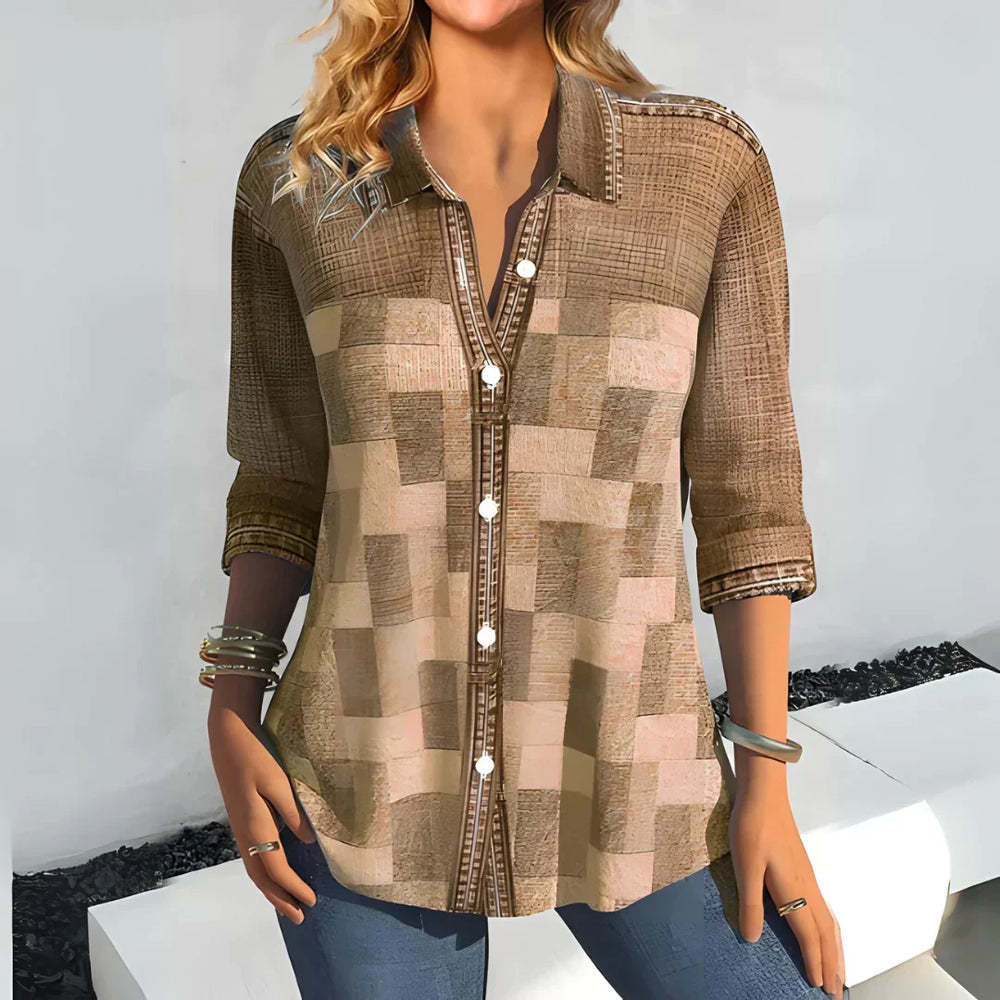 Alyssa | Stylish and Airy Plaid Top