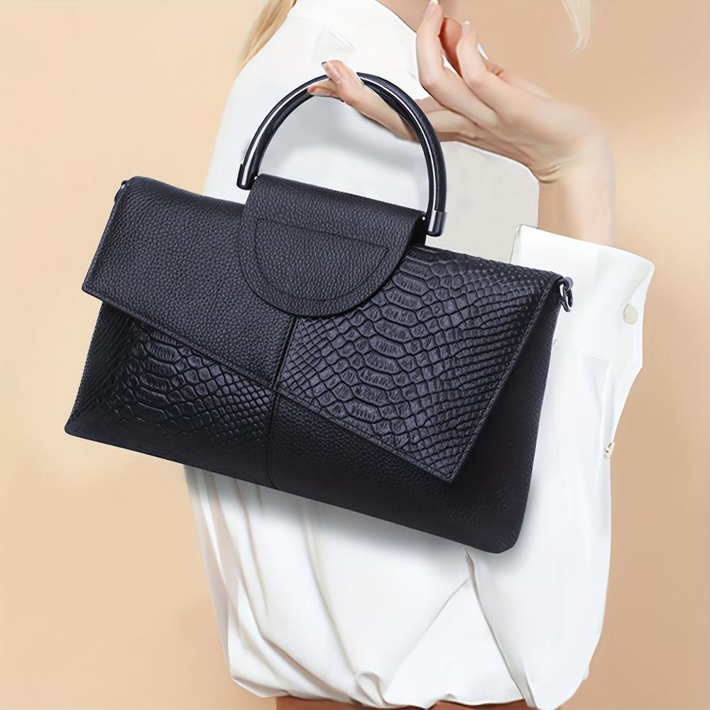 Grace Classic | Luxe Croc-Embossed Bag