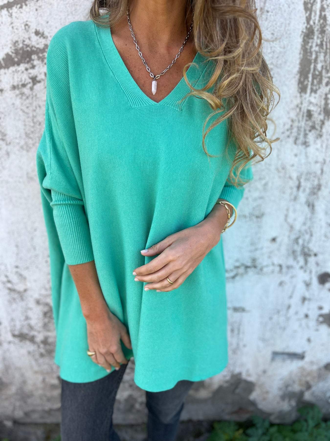 Emily | Cozy V-Neck Long Sleeve Knit Sweater