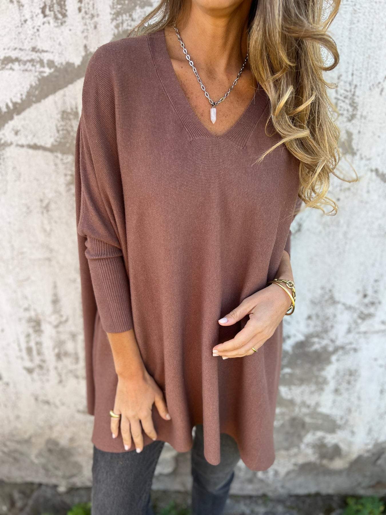 Emily | Cozy V-Neck Long Sleeve Knit Sweater