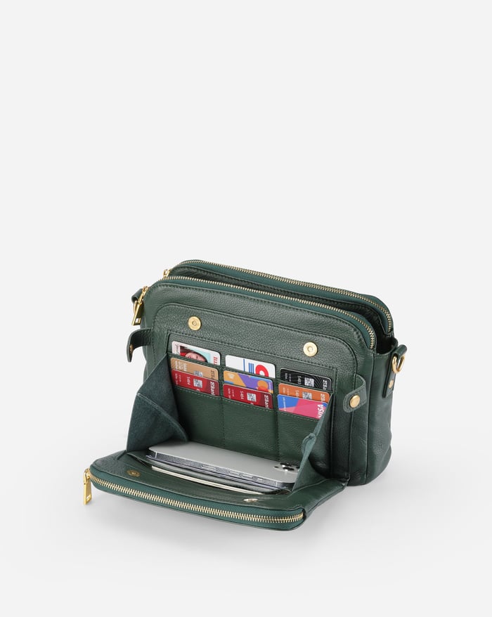 Aria Classic Shoulder Bag | Masterpiece Edition