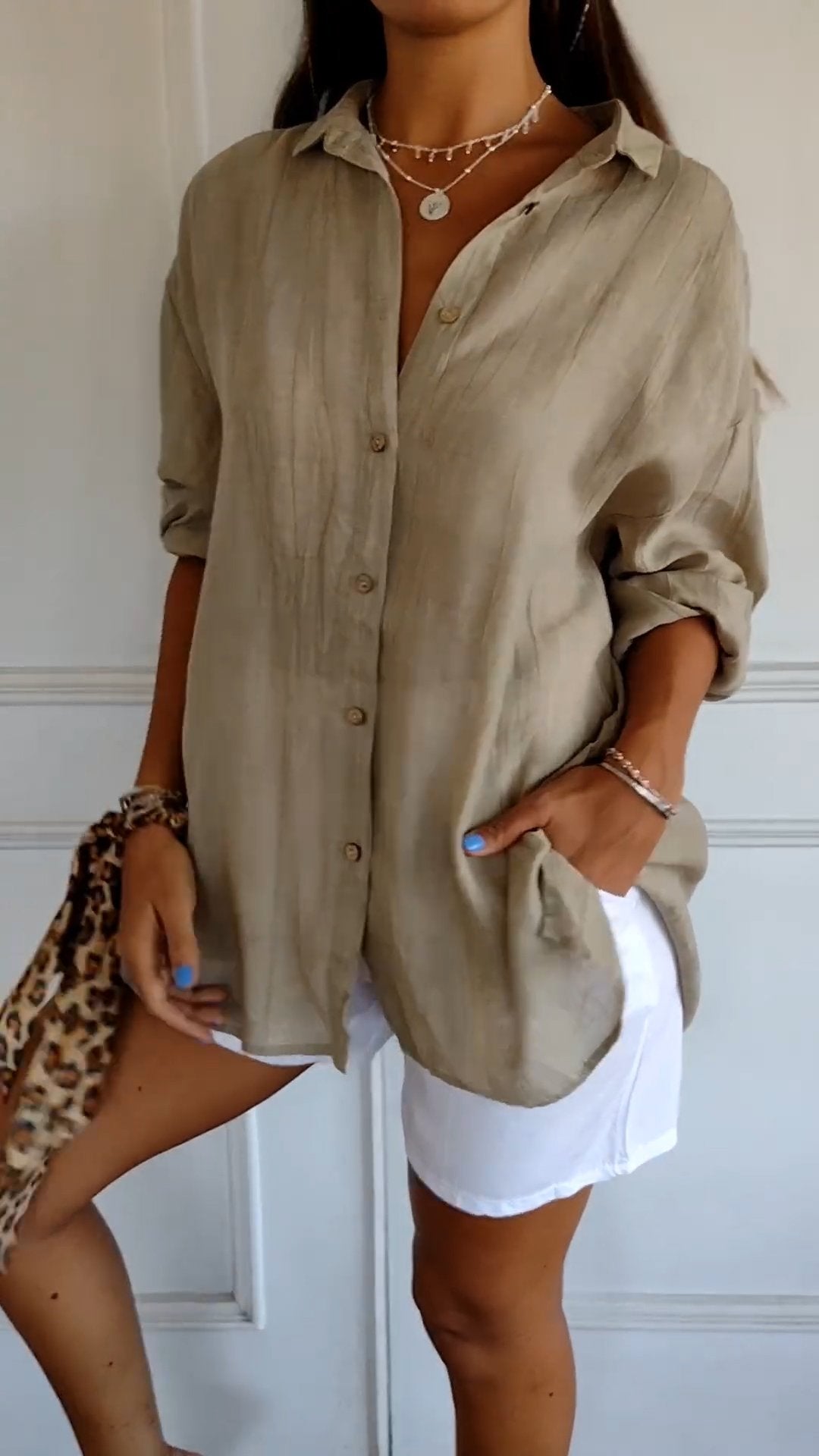 Clara | Chic Solid Color Blouse