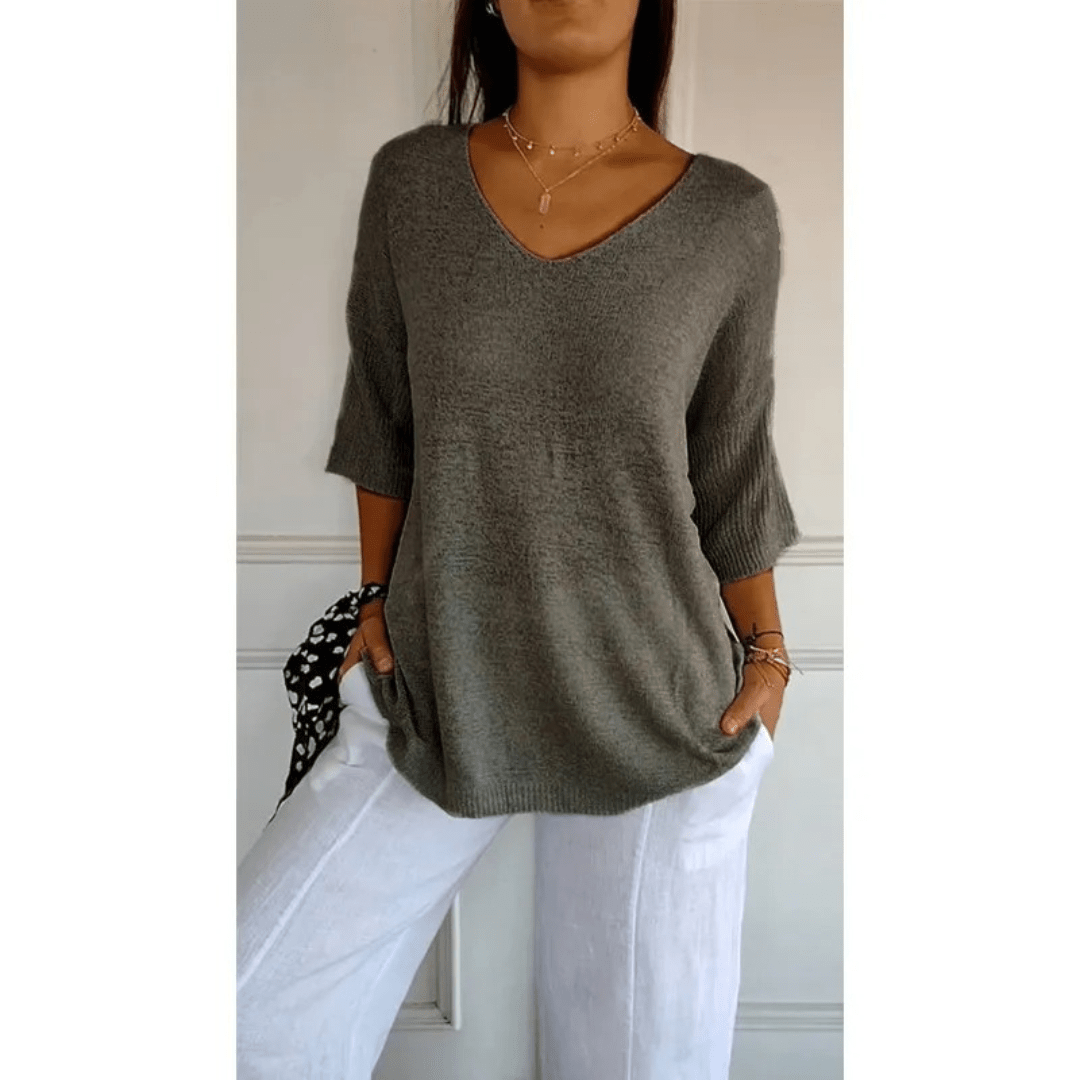 Loraine | Chic V-Neck Blouse
