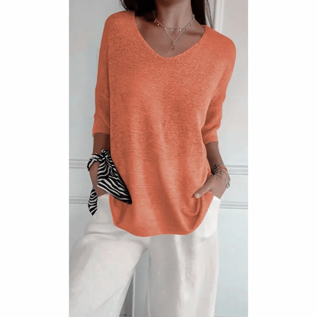 Loraine | Chic V-Neck Blouse