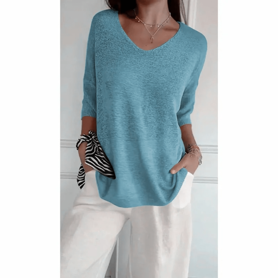 Loraine | Chic V-Neck Blouse