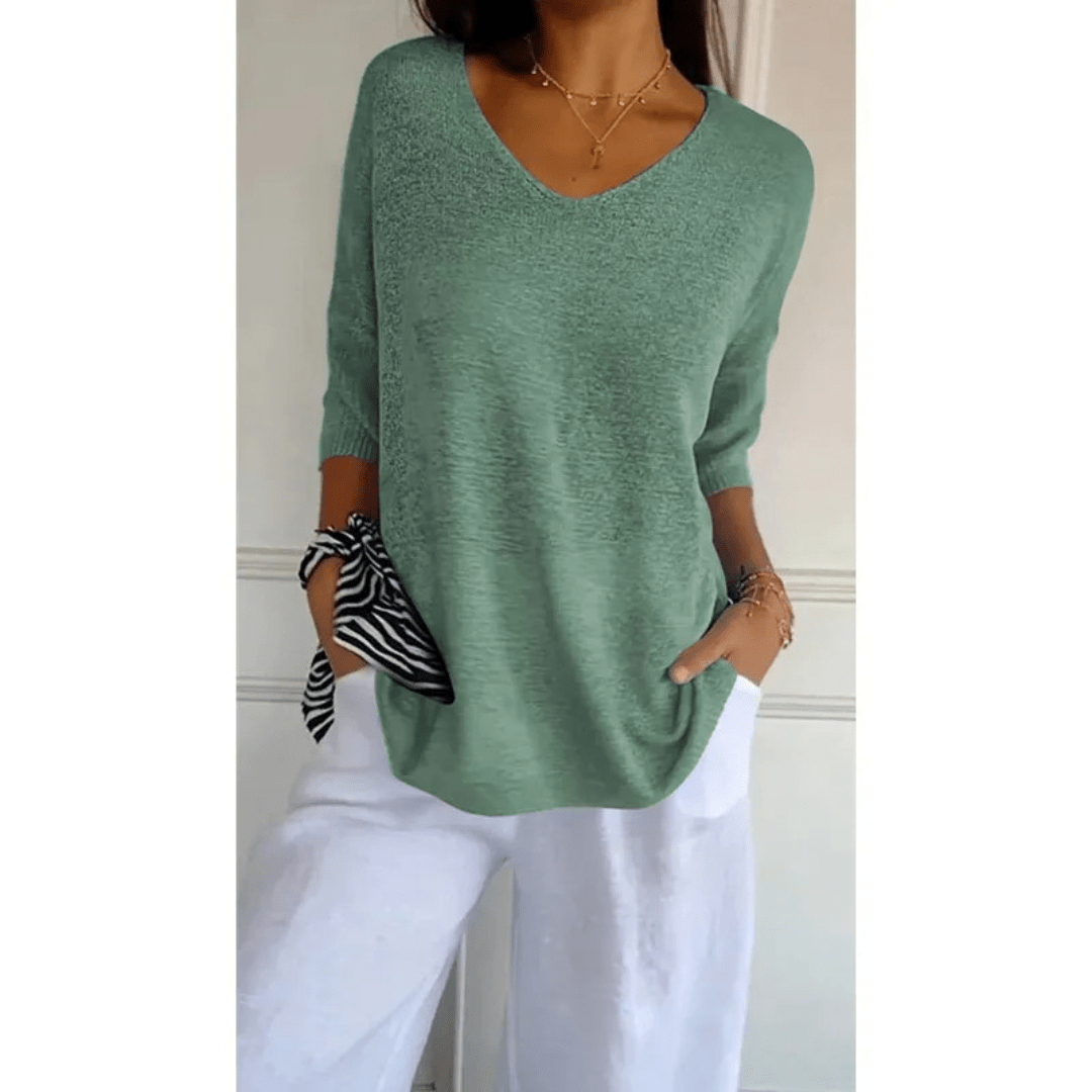 Loraine | Chic V-Neck Blouse