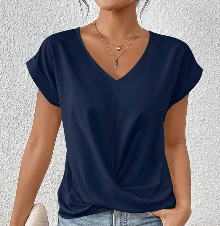 Luna | Flattering V-Neck Top for a Sleek Silhouette