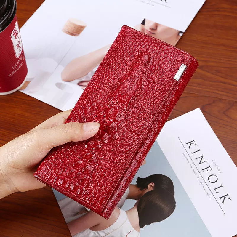 Madison Wallet | Elegant Embossed RFID Protection